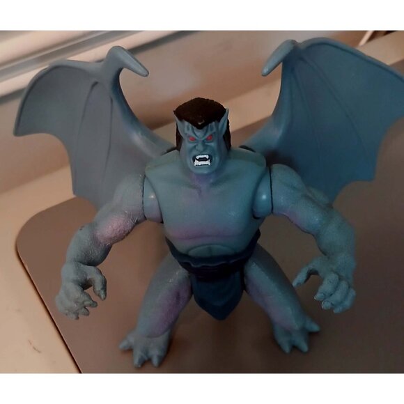 DISNEY GARGOYLES BVTV GOLIATH ACTION FIGURE 1995 - Picture 7 of 7